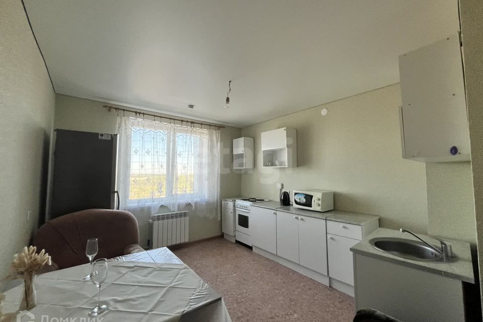 Продаётся 2-комнатная квартира, 61.8 м²