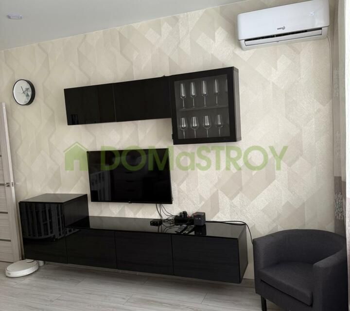 Сдаётся 1-комнатная квартира, 38 м²