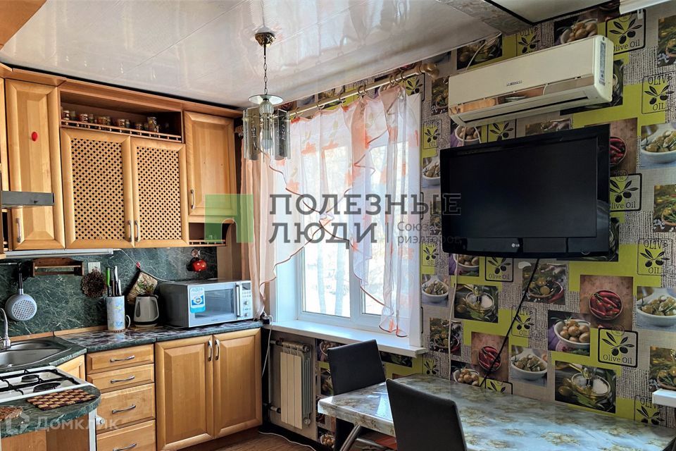 Продаётся 3-комнатная квартира, 56.3 м²