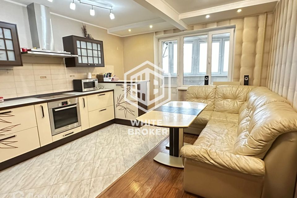 Продаётся 2-комнатная квартира, 68.8 м²