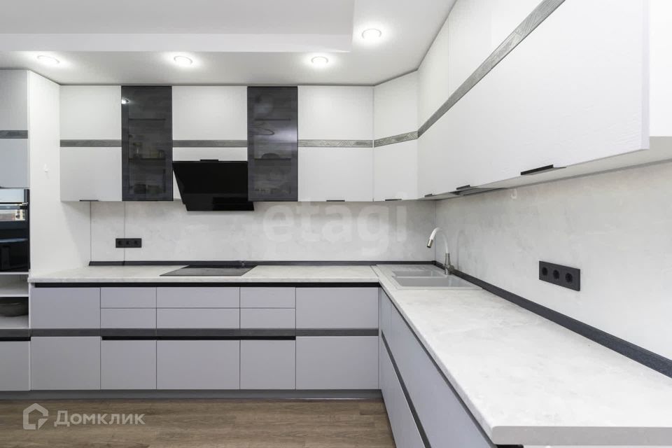 Продаётся 3-комнатная квартира, 86.7 м²