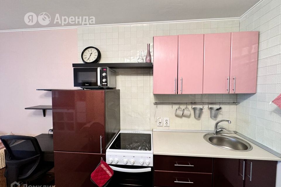 Сдаётся 1-комнатная квартира, 47 м²