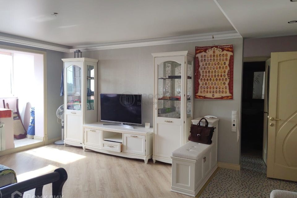 Продаётся 2-комнатная квартира, 61 м²