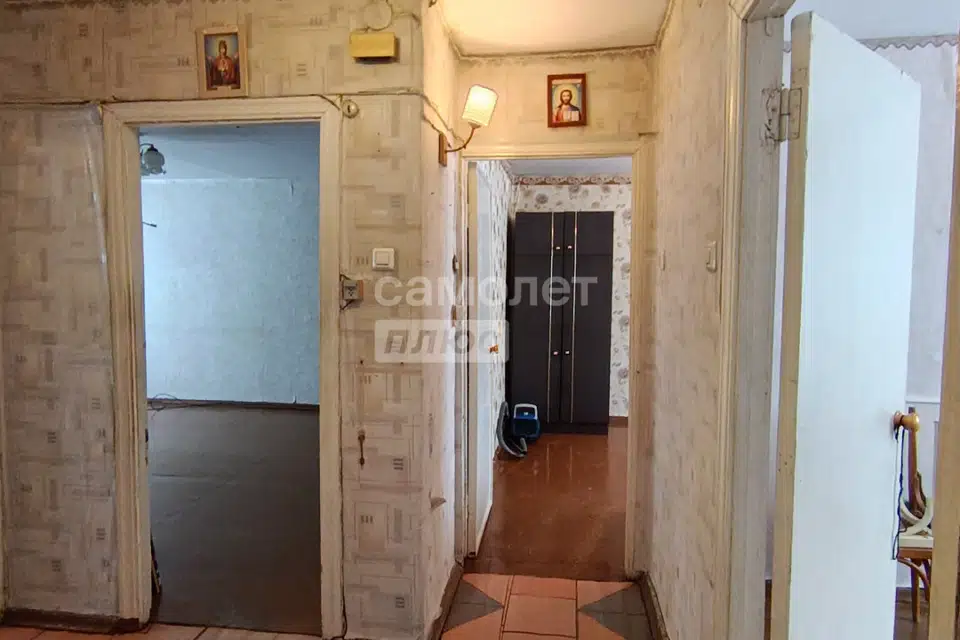 Продаётся 4-комнатная квартира, 73.7 м²