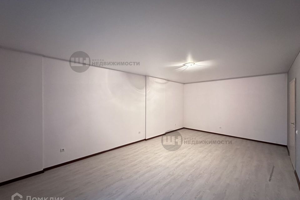 Продаётся 2-комнатная квартира, 69.3 м²