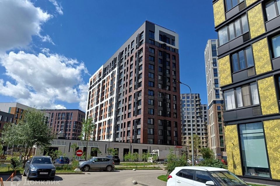 Продаётся 2-комнатная квартира, 65.2 м²