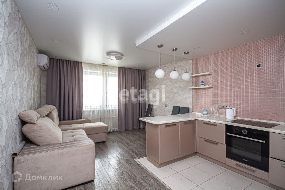 Продаётся 3-комнатная квартира, 81 м²