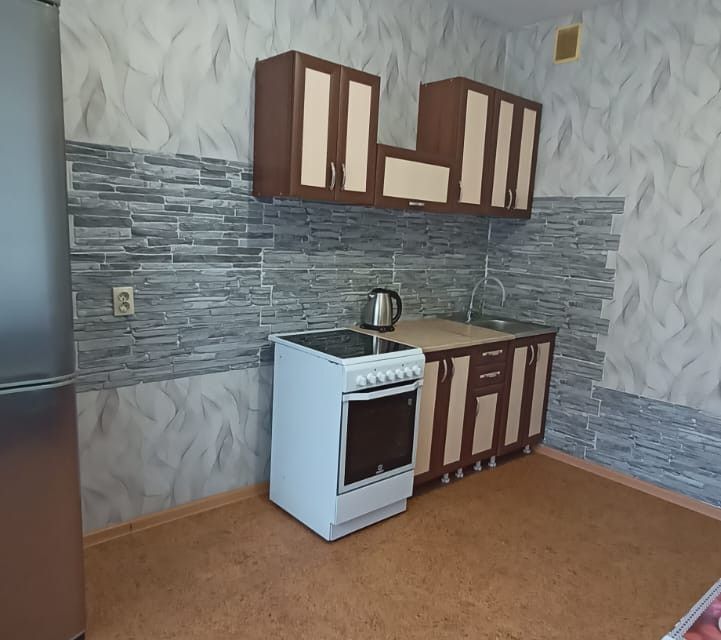 Сдаётся 1-комнатная квартира, 37 м²