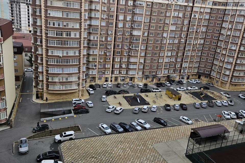 Продаётся 2-комнатная квартира, 101 м²