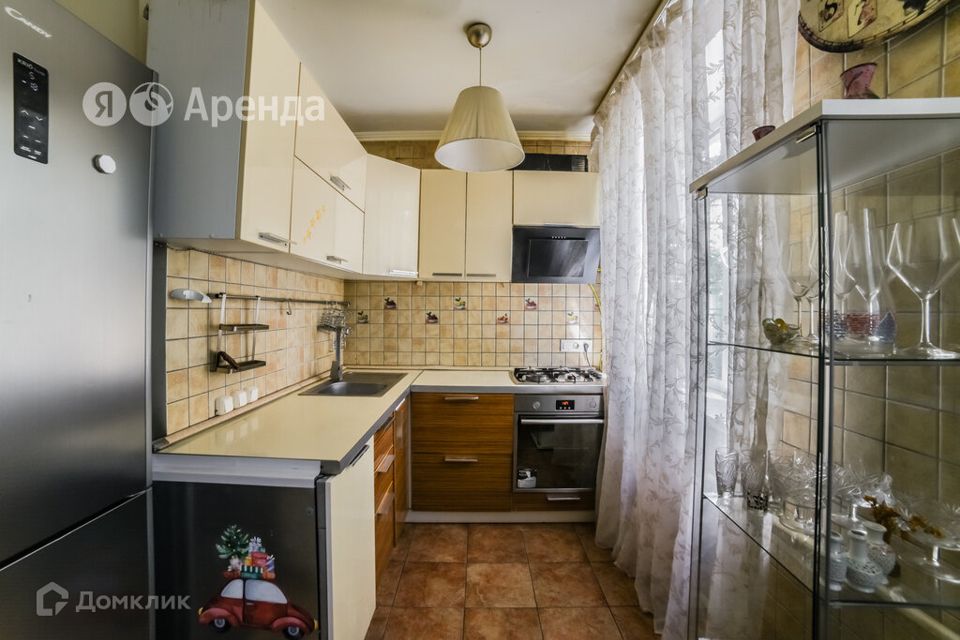 Сдаётся 2-комнатная квартира, 55 м²