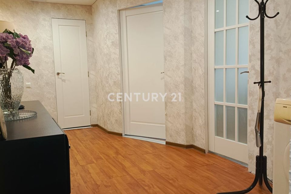 Продаётся 3-комнатная квартира, 58.56 м²