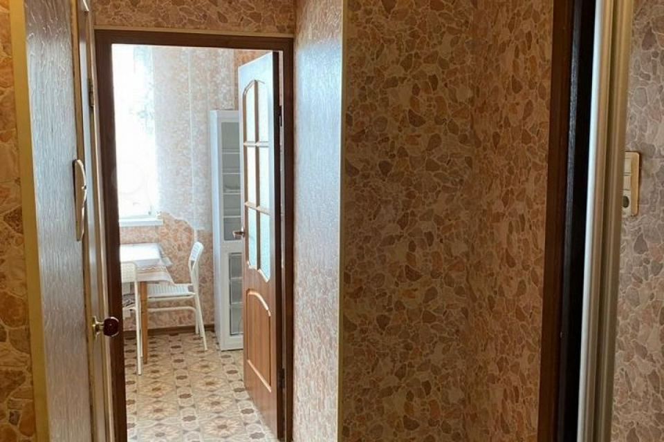 Сдаётся 1-комнатная квартира, 38 м²