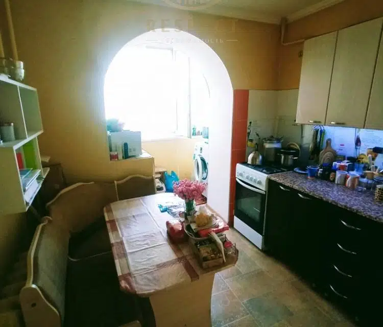 Продаётся 1-комнатная квартира, 33 м²
