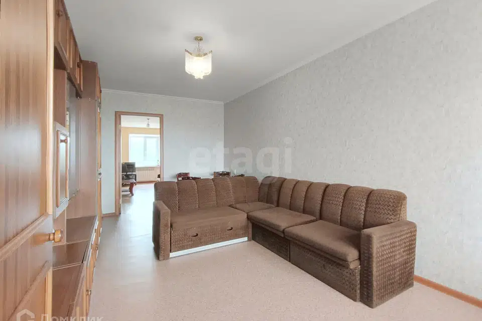 Продаётся 3-комнатная квартира, 56.4 м²