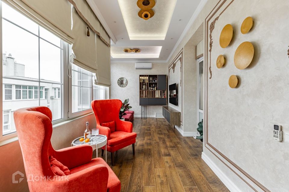 Продаётся 3-комнатная квартира, 117 м²