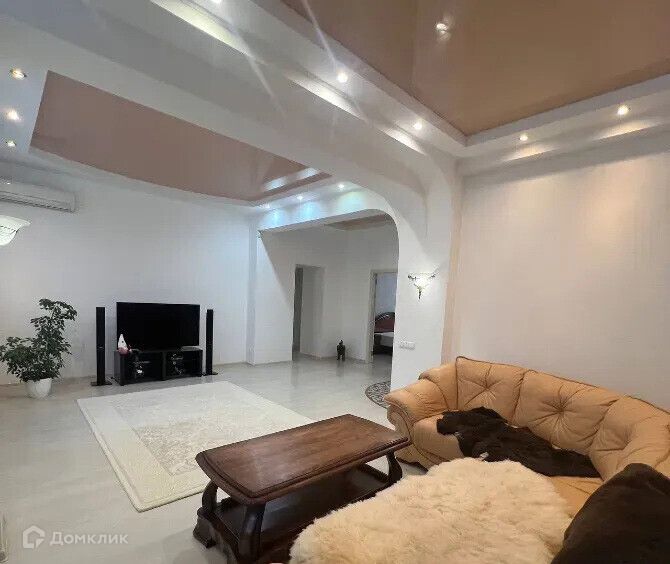 Продаётся 3-комнатная квартира, 87 м²