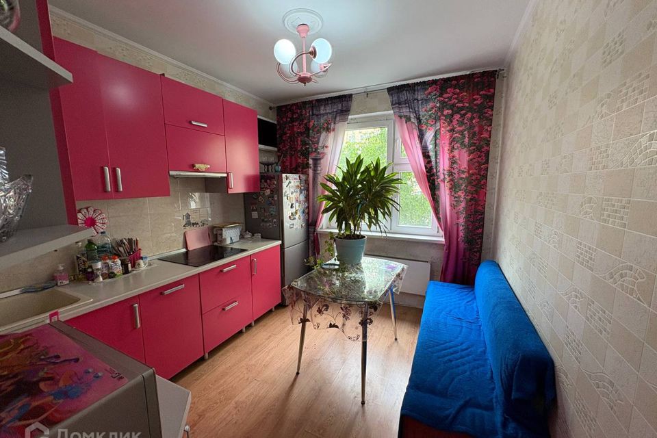Продаётся 1-комнатная квартира, 35.9 м²
