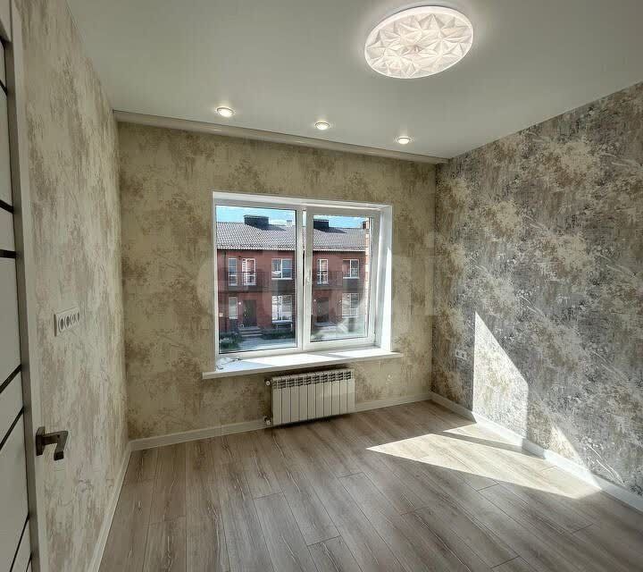 Продаётся 2-комнатная квартира, 57 м²
