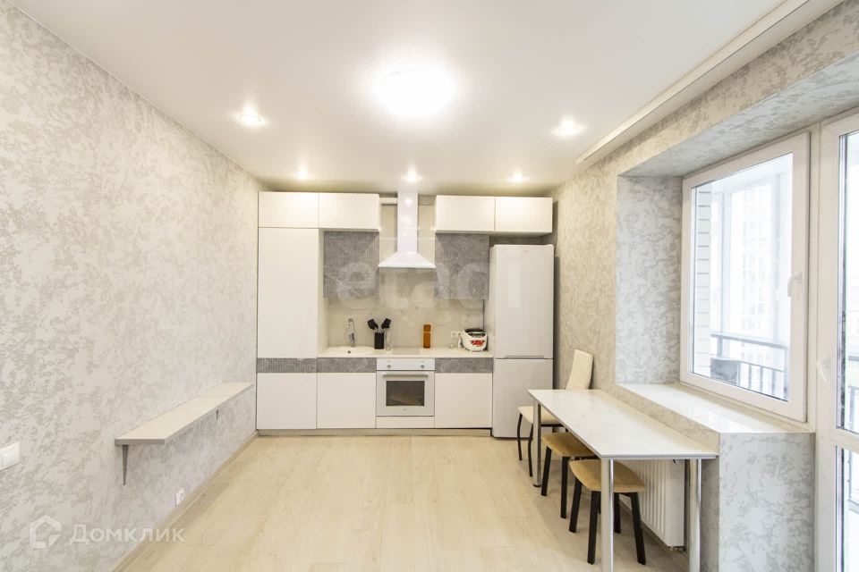 Продаётся 1-комнатная квартира, 53.3 м²