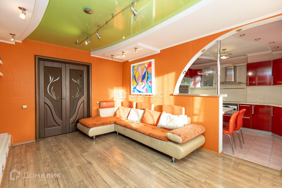 Продаётся 3-комнатная квартира, 72.8 м²
