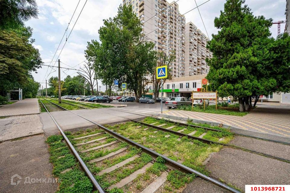 Продаётся 1-комнатная квартира, 43 м²