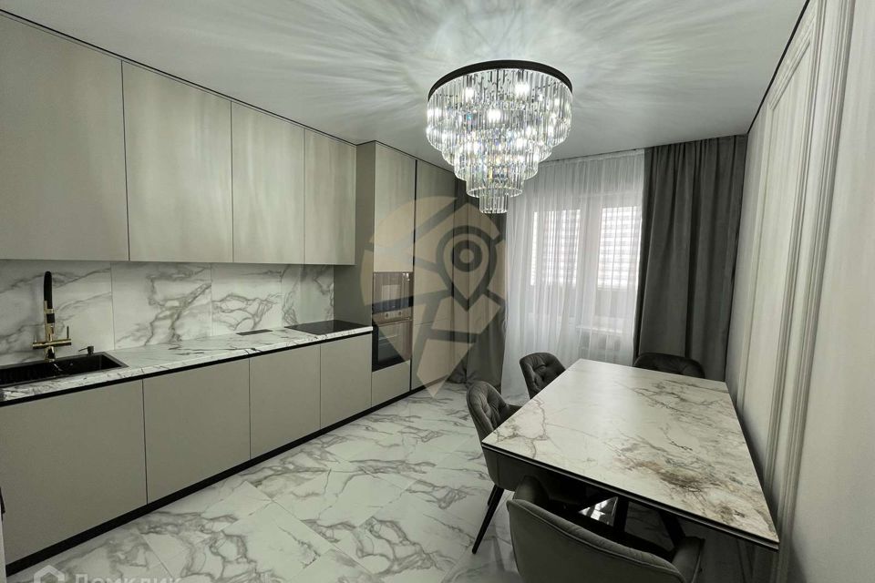 Продаётся 3-комнатная квартира, 90.1 м²