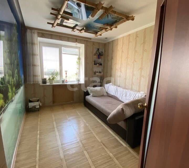 Продаётся 4-комнатная квартира, 85.2 м²