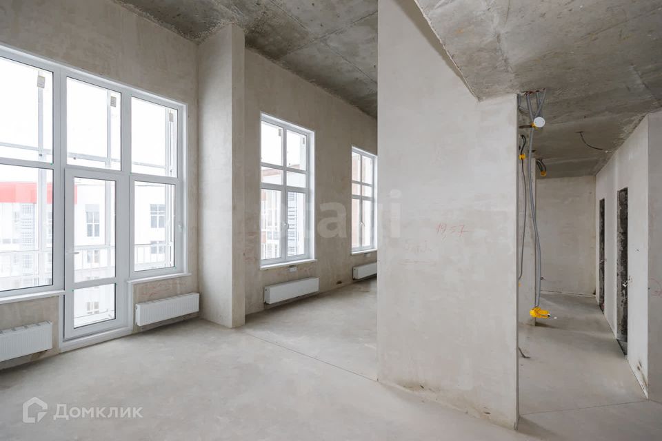 Продаётся 2-комнатная квартира, 60.5 м²
