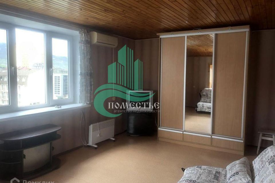 Продаётся 1-комнатная квартира, 35.7 м²