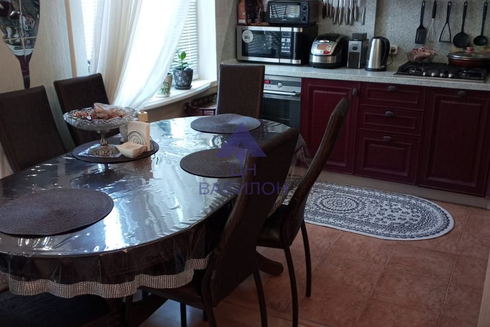 Продаётся 3-комнатная квартира, 77.9 м²