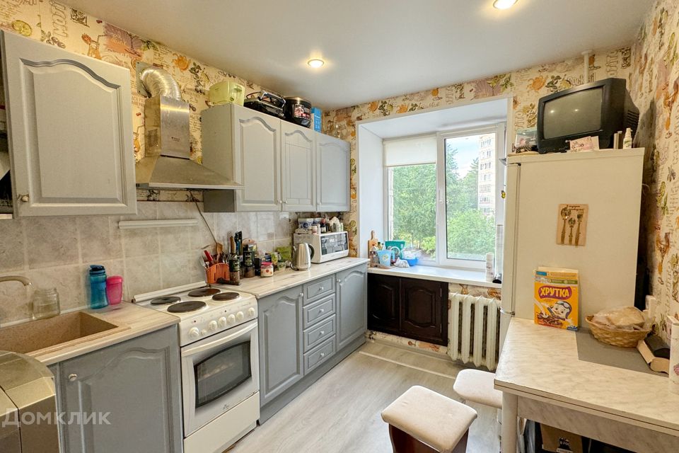 Продаётся 3-комнатная квартира, 61.9 м²