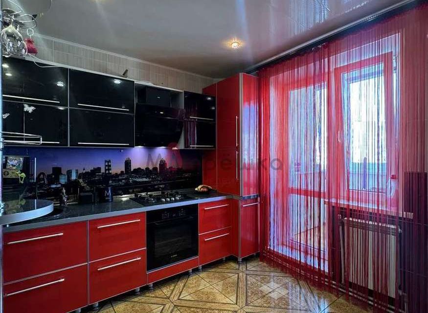 Продаётся 2-комнатная квартира, 60.4 м²