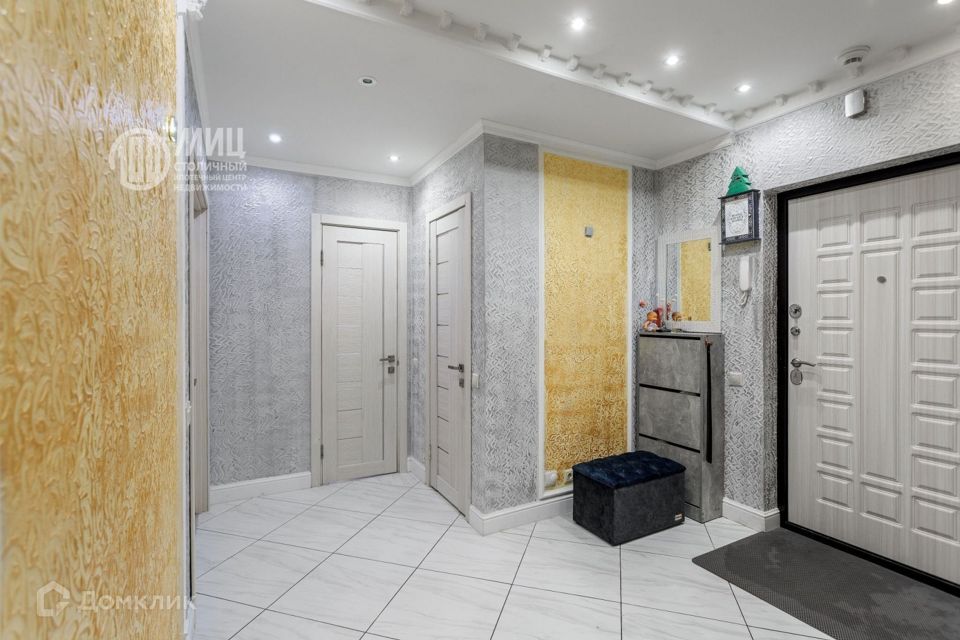 Продаётся 3-комнатная квартира, 79.7 м²