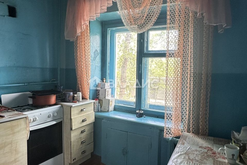 Продаётся 3-комнатная квартира, 41.6 м²