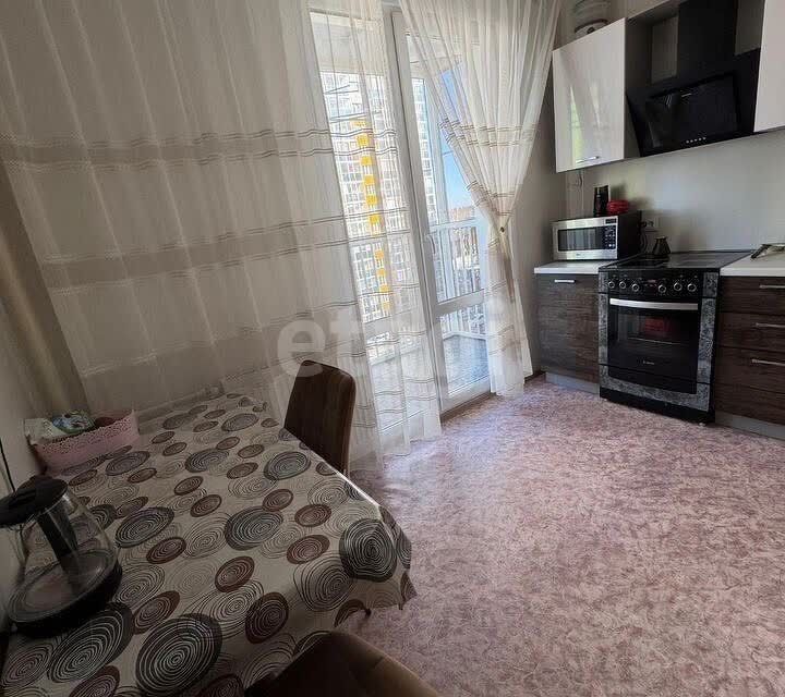 Продаётся 2-комнатная квартира, 64.3 м²