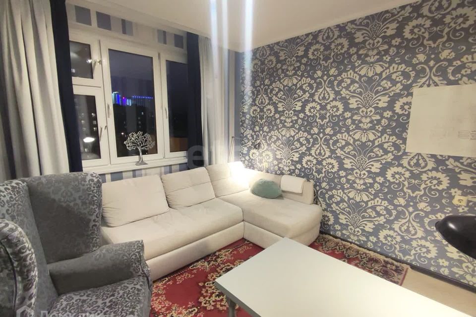 Продаётся 3-комнатная квартира, 76.7 м²