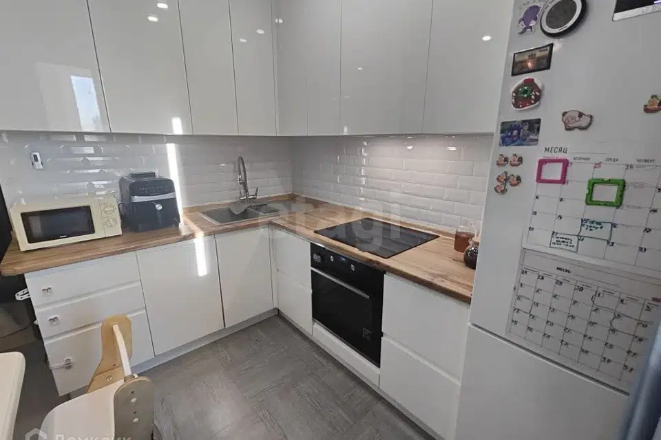 Продаётся 1-комнатная квартира, 44.1 м²