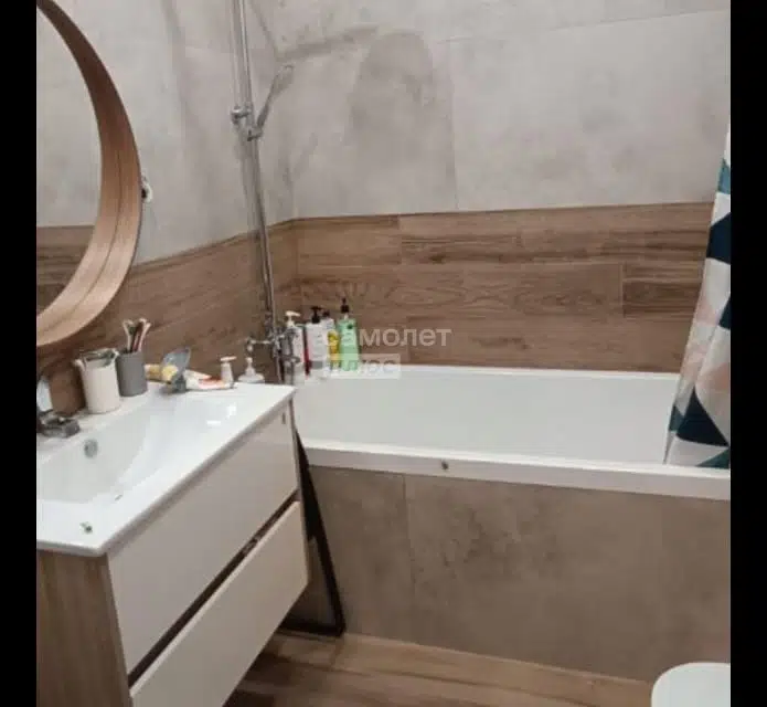 Продаётся 1-комнатная квартира, 44 м²