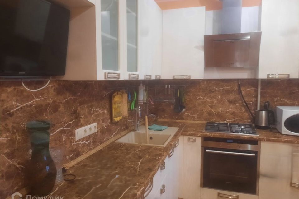 Продаётся 1-комнатная квартира, 45.4 м²