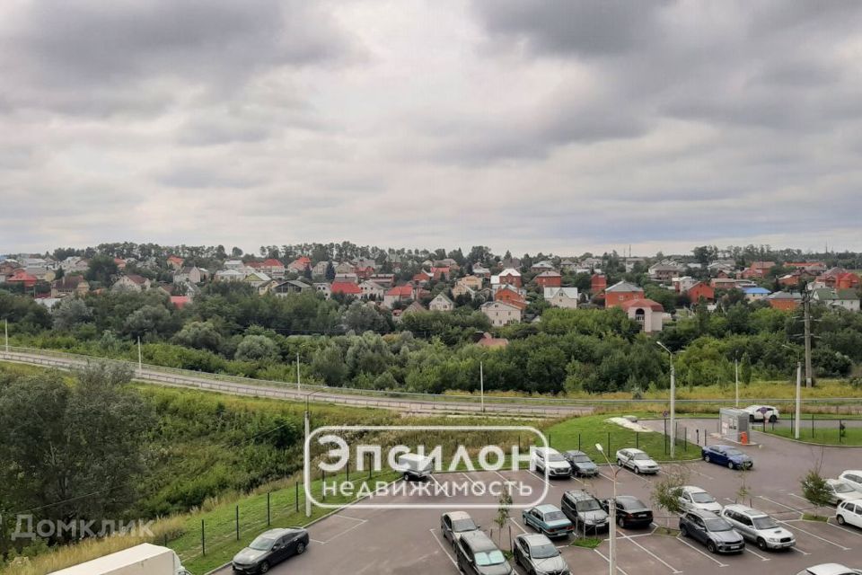 Продаётся 1-комнатная квартира, 42 м²