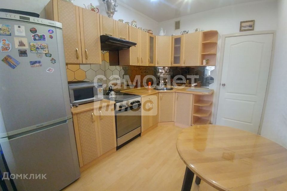 Сдаётся 1-комнатная квартира, 45 м²