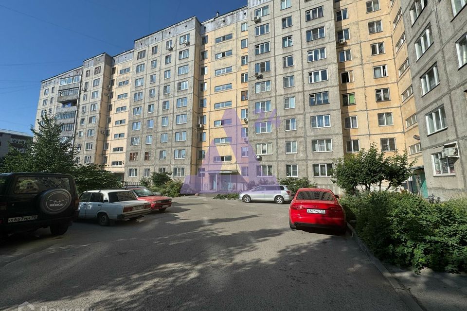 Продаётся 3-комнатная квартира, 68.2 м²
