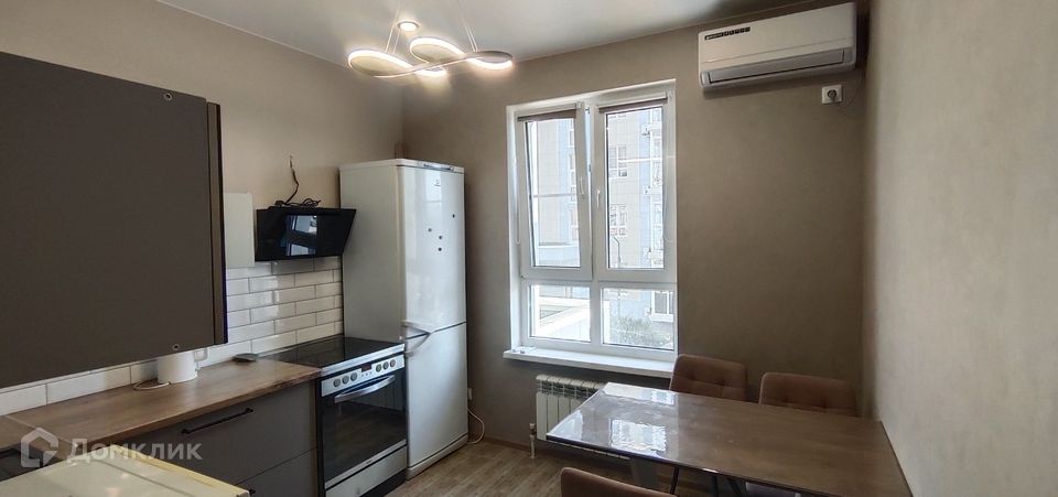 Продаётся 1-комнатная квартира, 37 м²