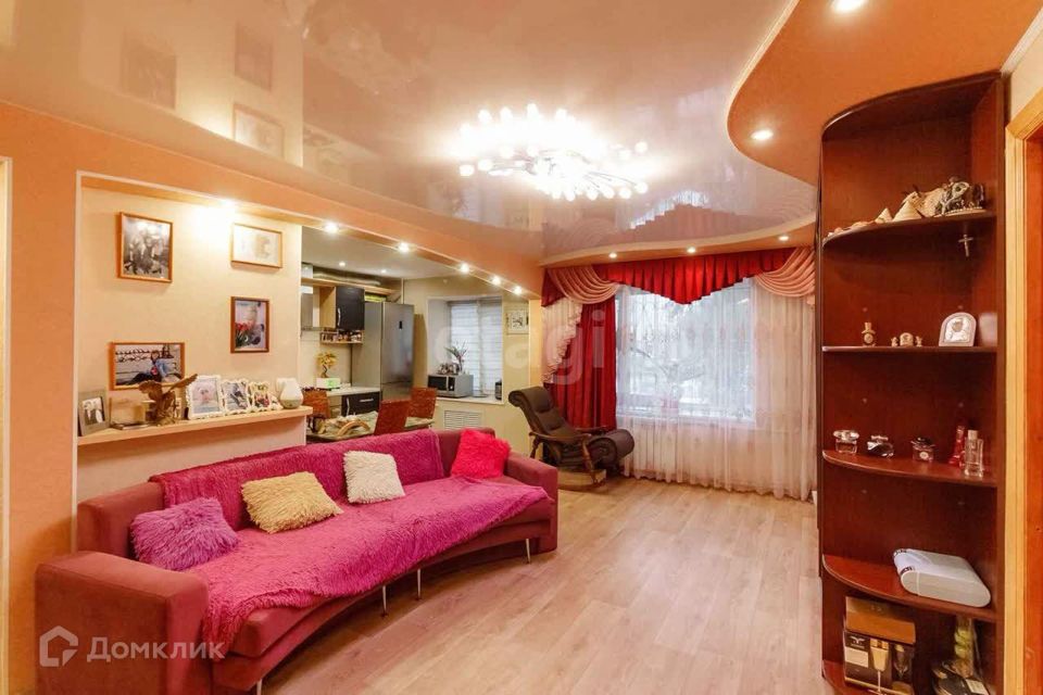 Продаётся 3-комнатная квартира, 60.2 м²