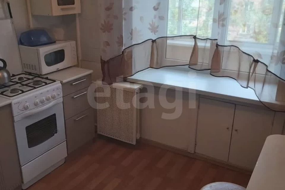 Сдаётся 2-комнатная квартира, 50 м²