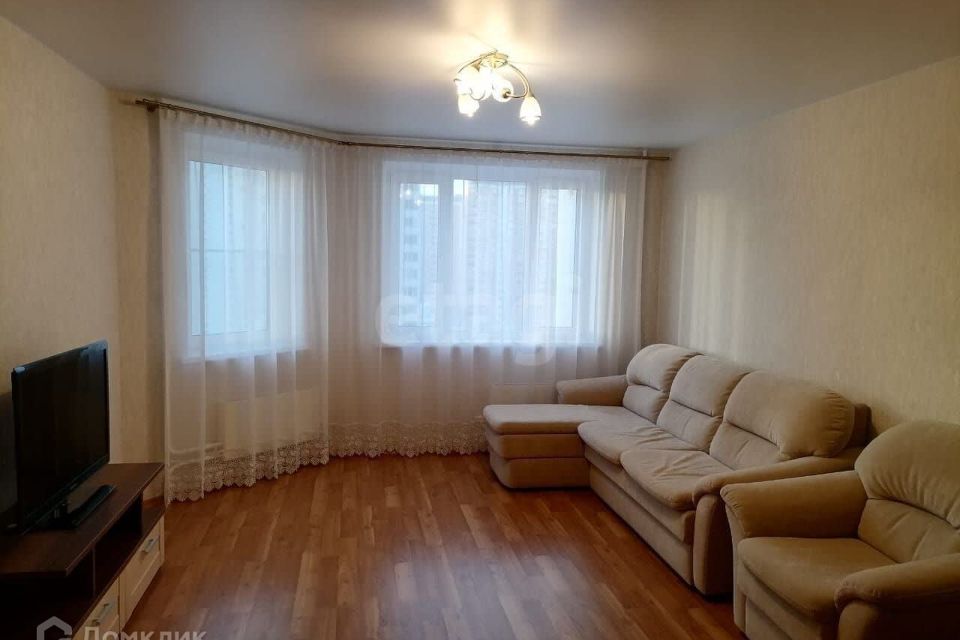 Сдаётся 2-комнатная квартира, 60.2 м²