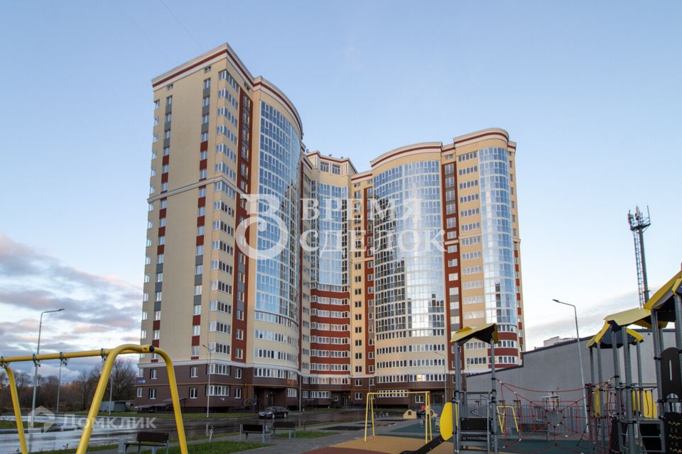 Продаётся 3-комнатная квартира, 91.8 м²