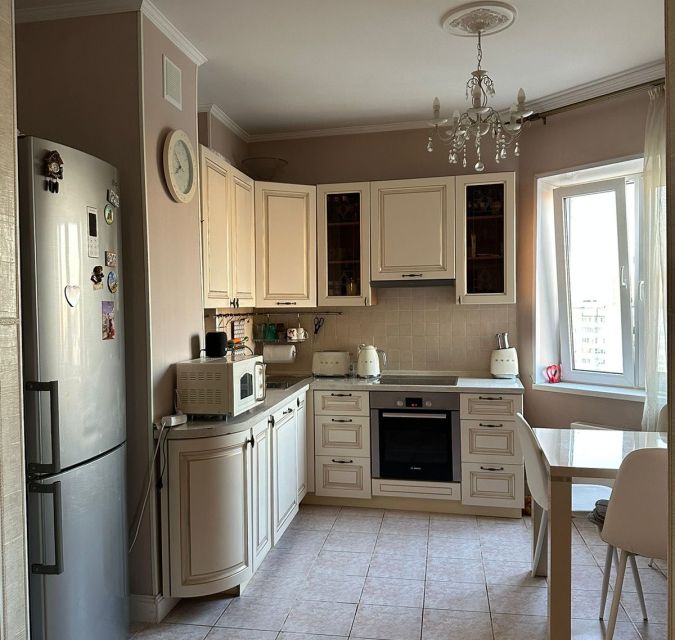 Продаётся 3-комнатная квартира, 77.6 м²