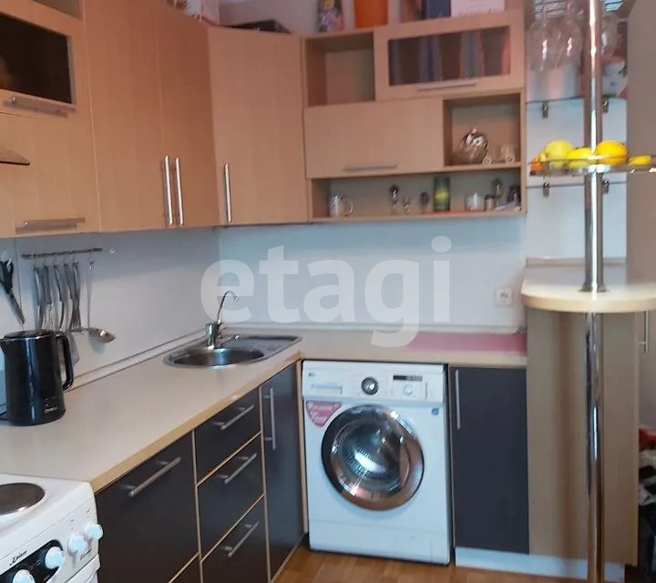 Продаётся 2-комнатная квартира, 53.8 м²