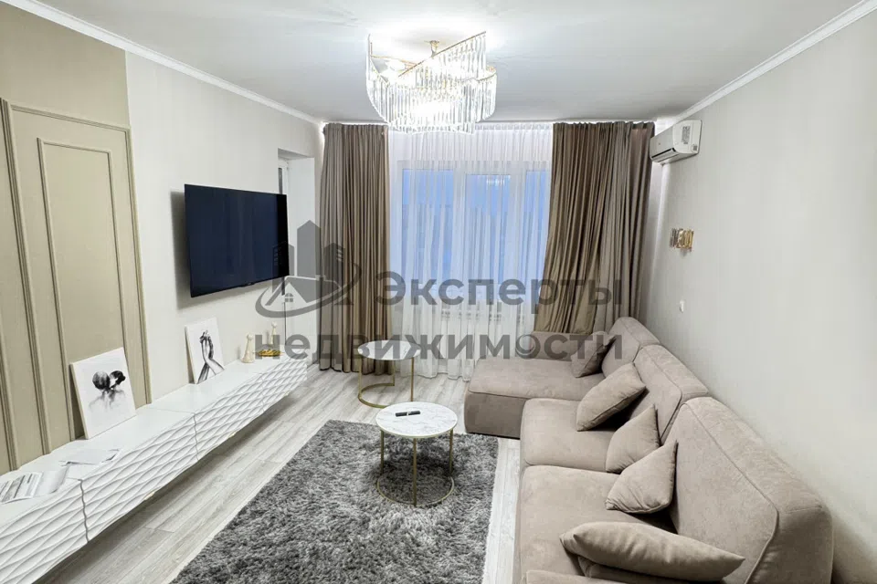 Продаётся 3-комнатная квартира, 72.3 м²